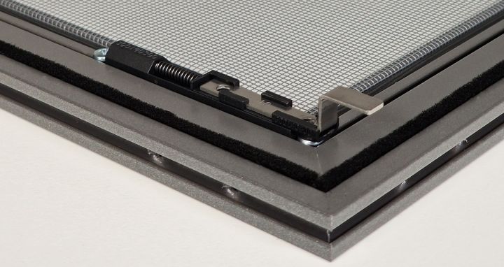 Folgner erweitert Insektenschutz-Systeme